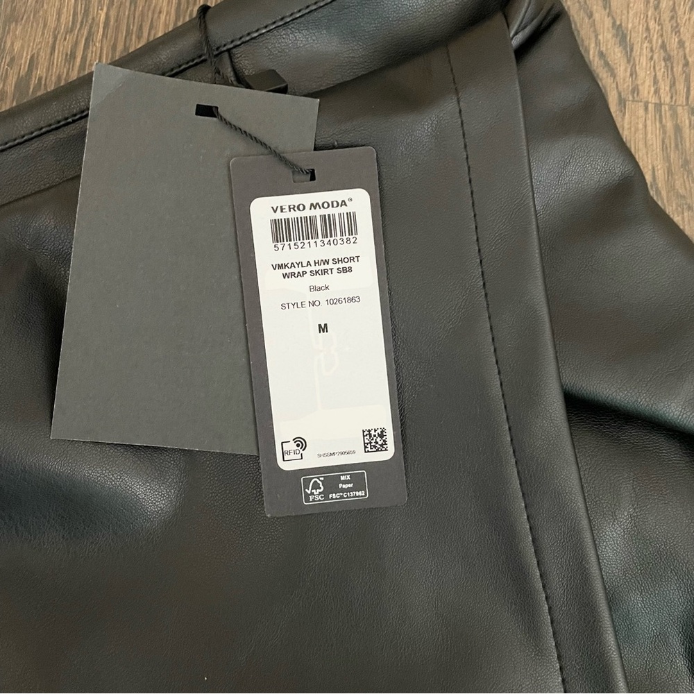 Vero Moda Faux Leather Asymmetrical Mini Skirt, M - Picture 2 of 4